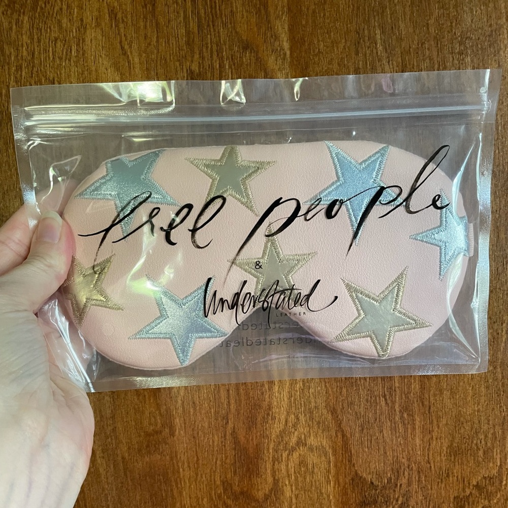 Free People & Understated Leather Eye Mask (Pink)
